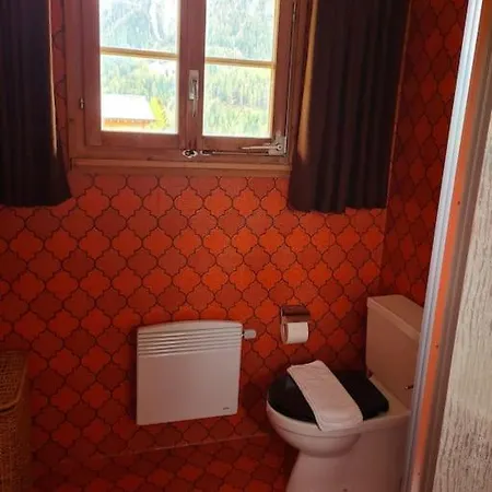 Charming Only 150 Meters From The Lift Appartement *