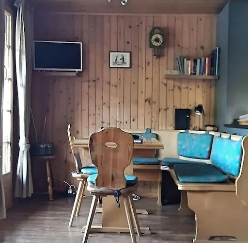 Charming Only 150 Meters From The Lift Apartment
